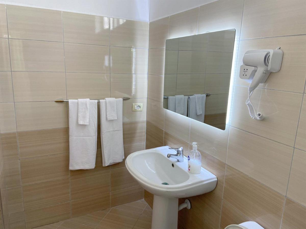Guesthouse Niko Berat Kültér fotó