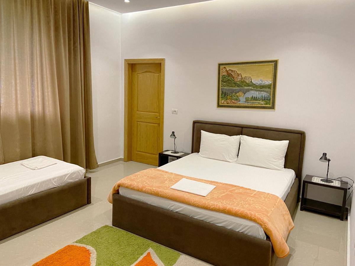 Guesthouse Niko Berat Kültér fotó