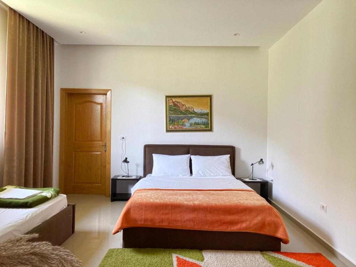 Guesthouse Niko Berat Kültér fotó