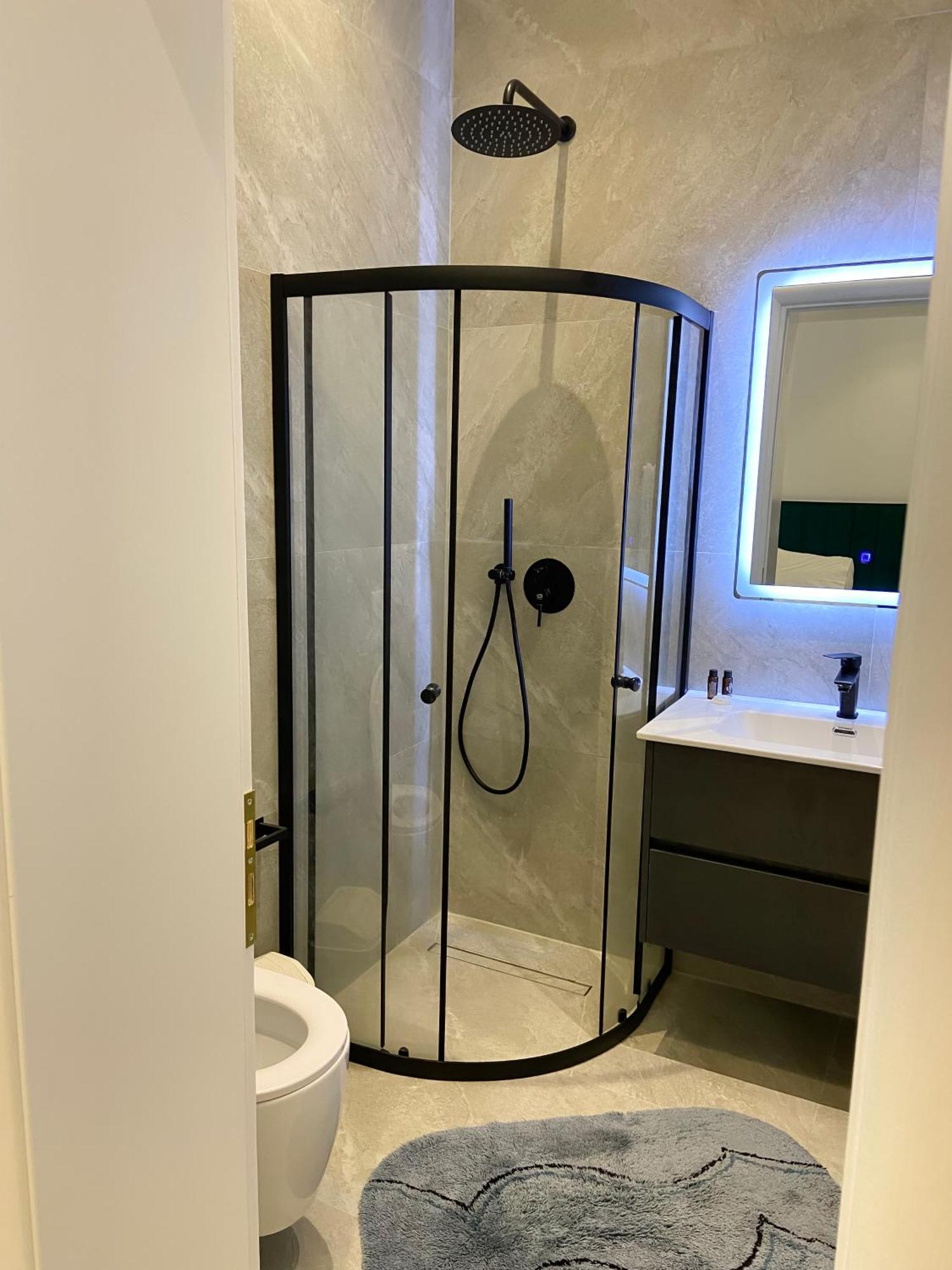 Guesthouse Niko Berat Kültér fotó